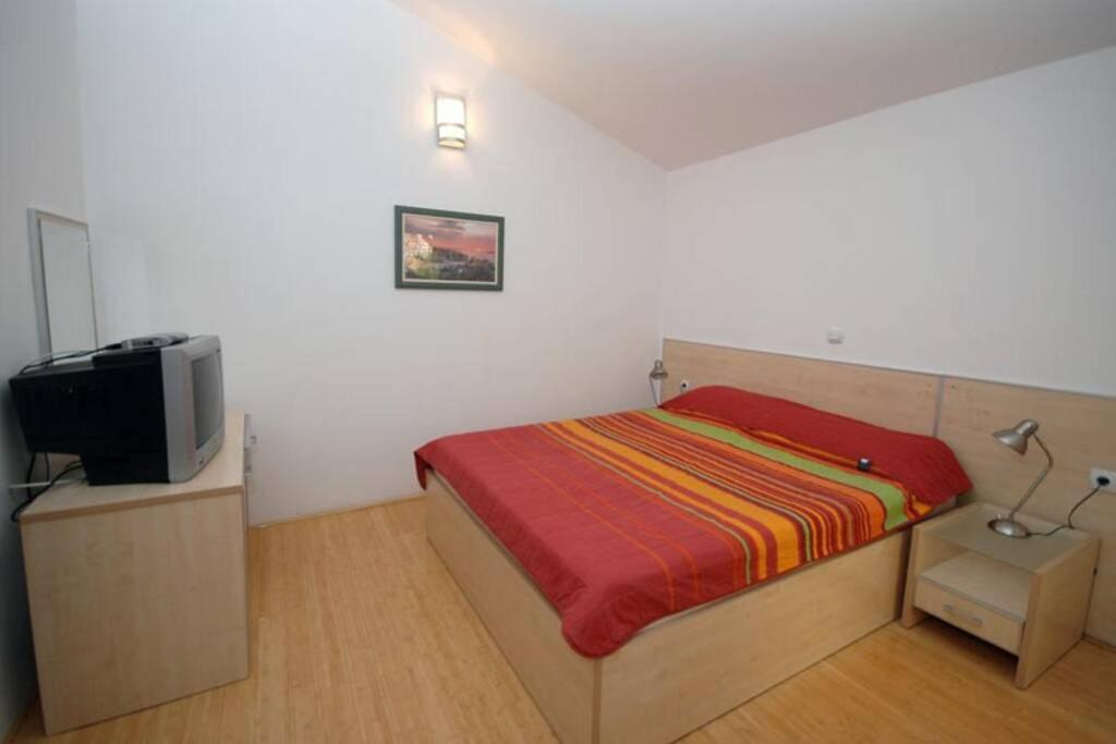 Bmv Room For 2-3 With Greenery View Ilha Ilha Sveti Stefan Exterior foto